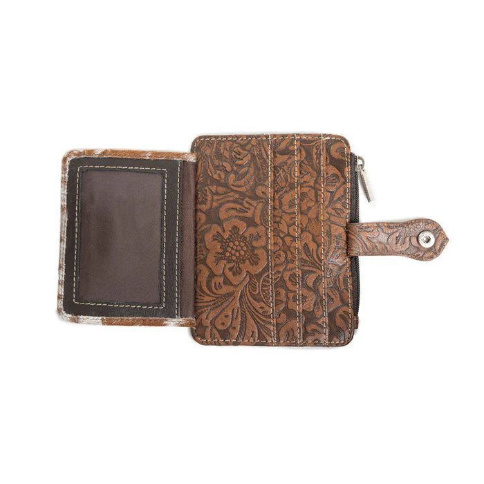 Wonder Trail Credit Card Wallet -- Caramel